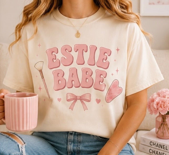 Estie Babe | Aesthetic Graphic Tee
