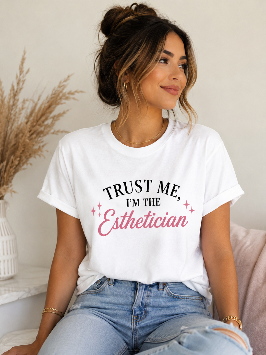 Trust Me, I'm the Esthetician | Aesthetic Graphic Tee